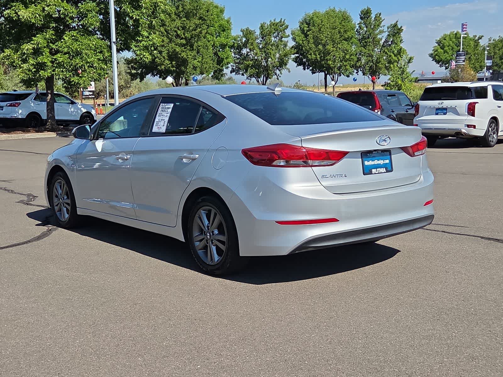 Used 2017 Hyundai Elantra SE w/ SE A/T Tech Package 03 FWD image 12