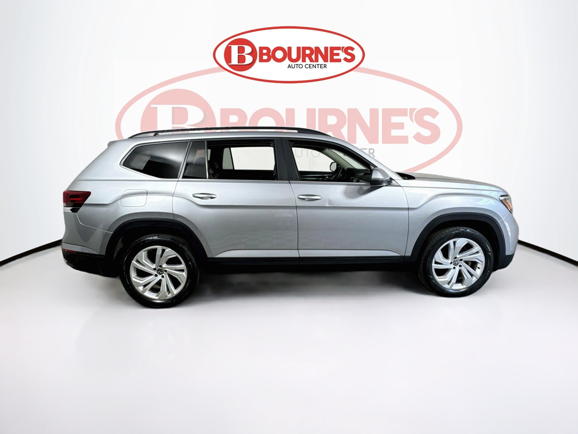 Used 2023 Volkswagen Atlas SE w/ Panoramic Sunroof Package AWD/4WD image 11