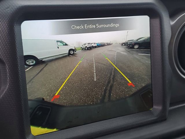 Used 2023 Jeep Gladiator Willys image 22
