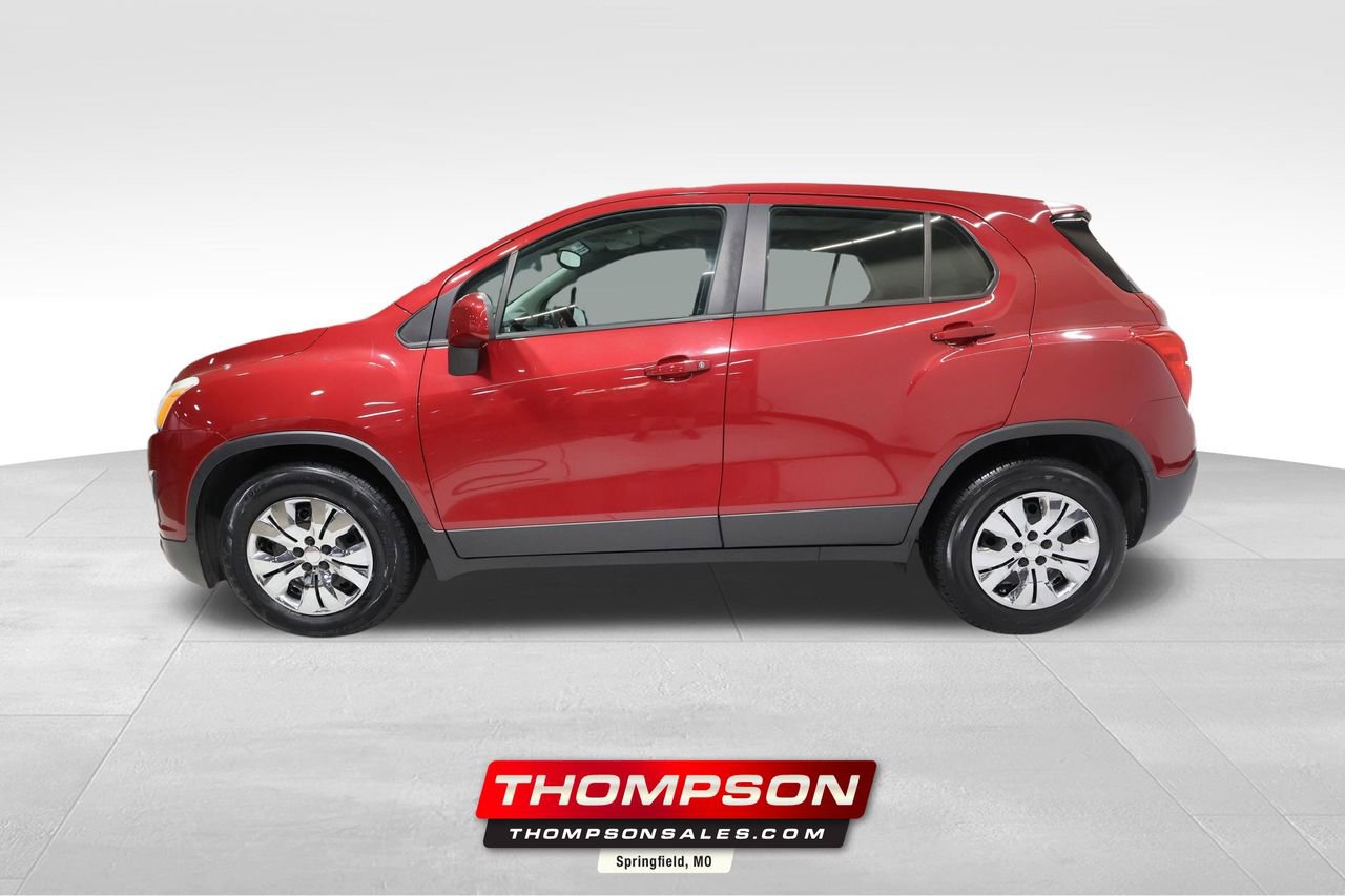 Used 2015 Chevrolet Trax LS w/ LPO, Cargo Package image 1