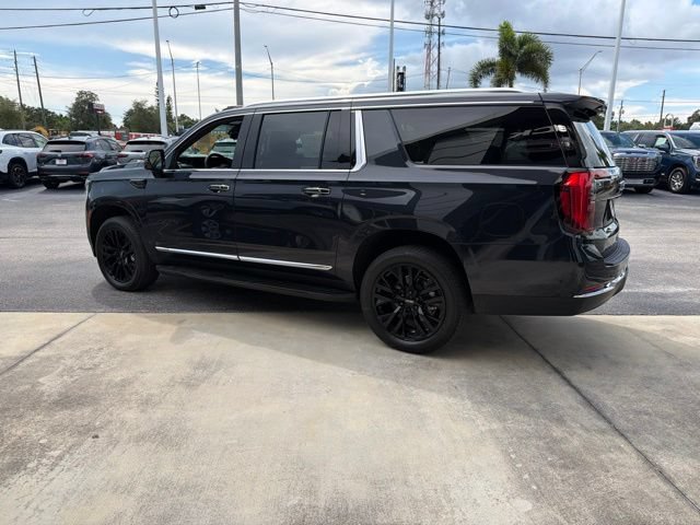 New 2026 GMC Yukon XL Elevation w/ LPO, Elevation Black Package AWD/4WD image 6