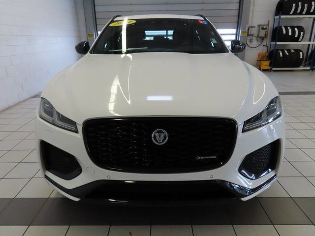 Used 2024 Jaguar F-PACE R-Dynamic S image 18