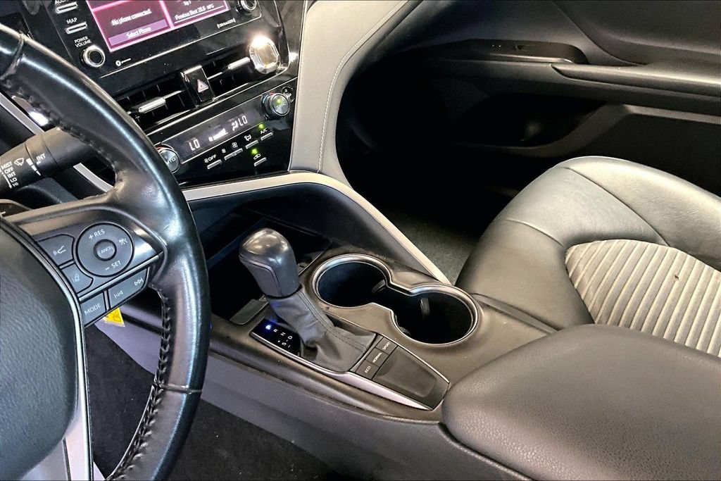 Used 2023 Toyota Camry SE FWD image 13