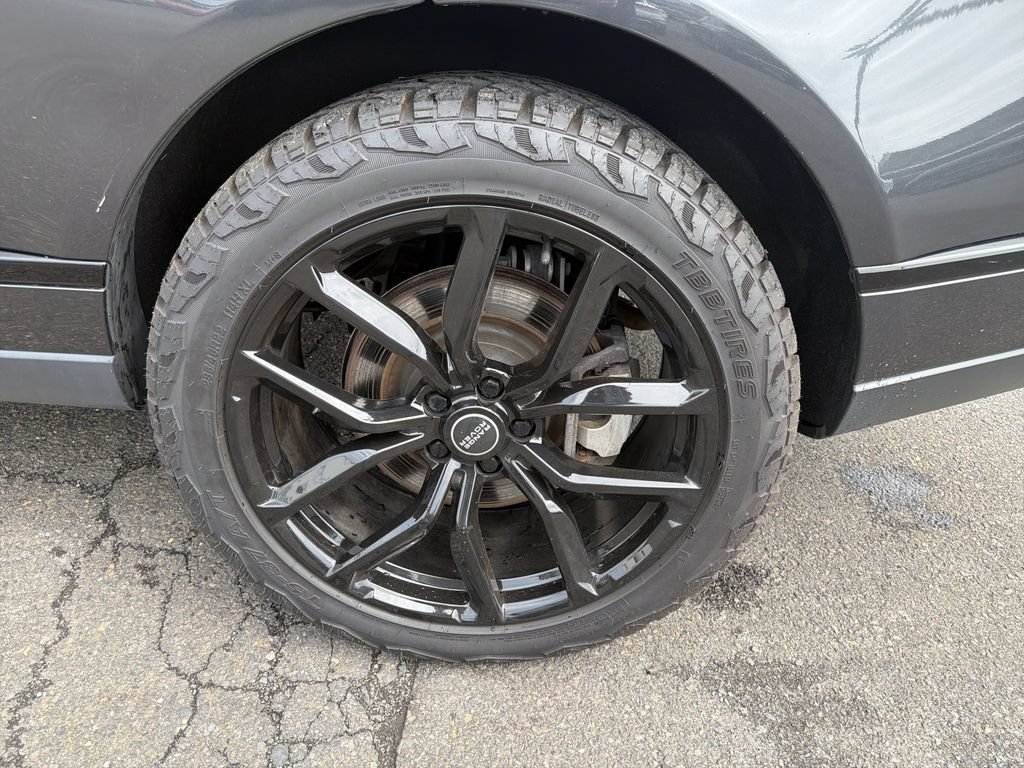 Used 2019 Land Rover Range Rover Supercharged AWD/4WD image 32