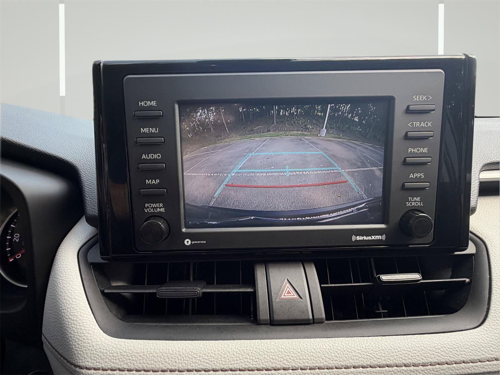 Used 2022 Toyota RAV4 XLE FWD image 25