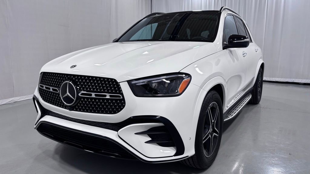 Used 2026 Mercedes-Benz GLE 450e 4MATIC image 1