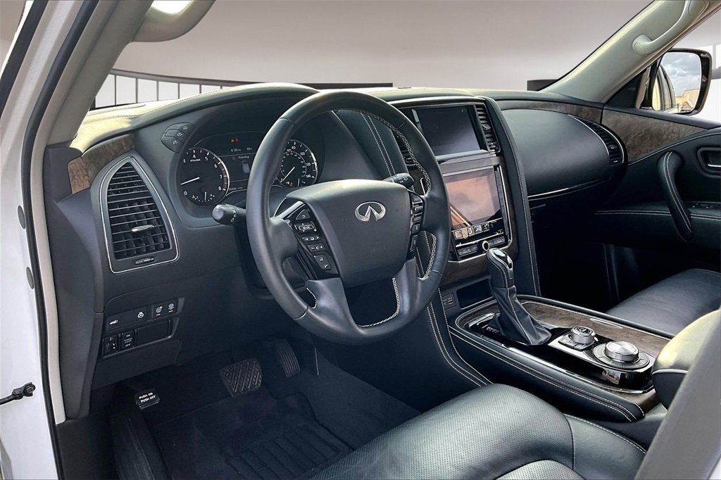 Used 2021 INFINITI QX80 Premium Select w/ Cargo Package image 13