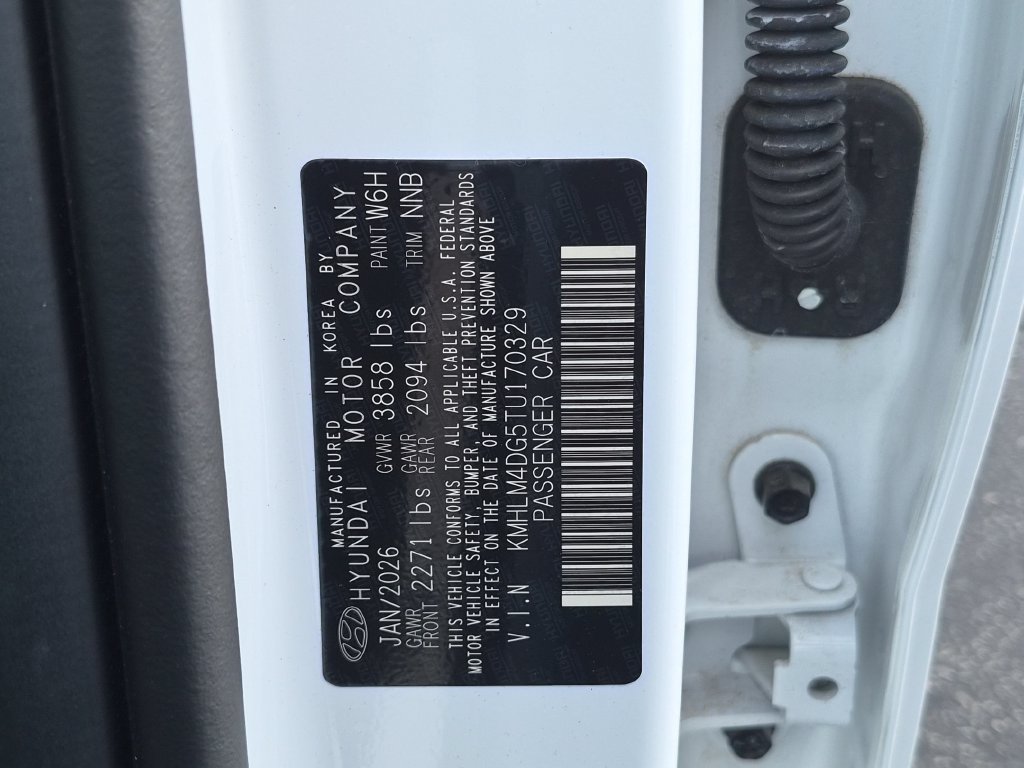 New 2026 Hyundai Elantra Sport FWD image 23