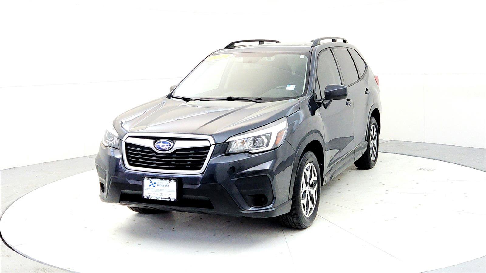 Used 2019 Subaru Forester Premium image 2