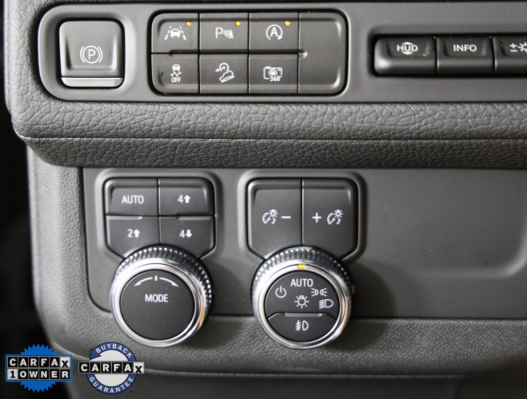 Certified 2024 GMC Yukon Denali image 28