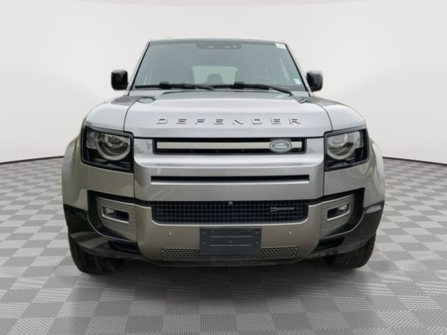 Used 2022 Land Rover Defender 110 X-Dynamic SE AWD/4WD image 2