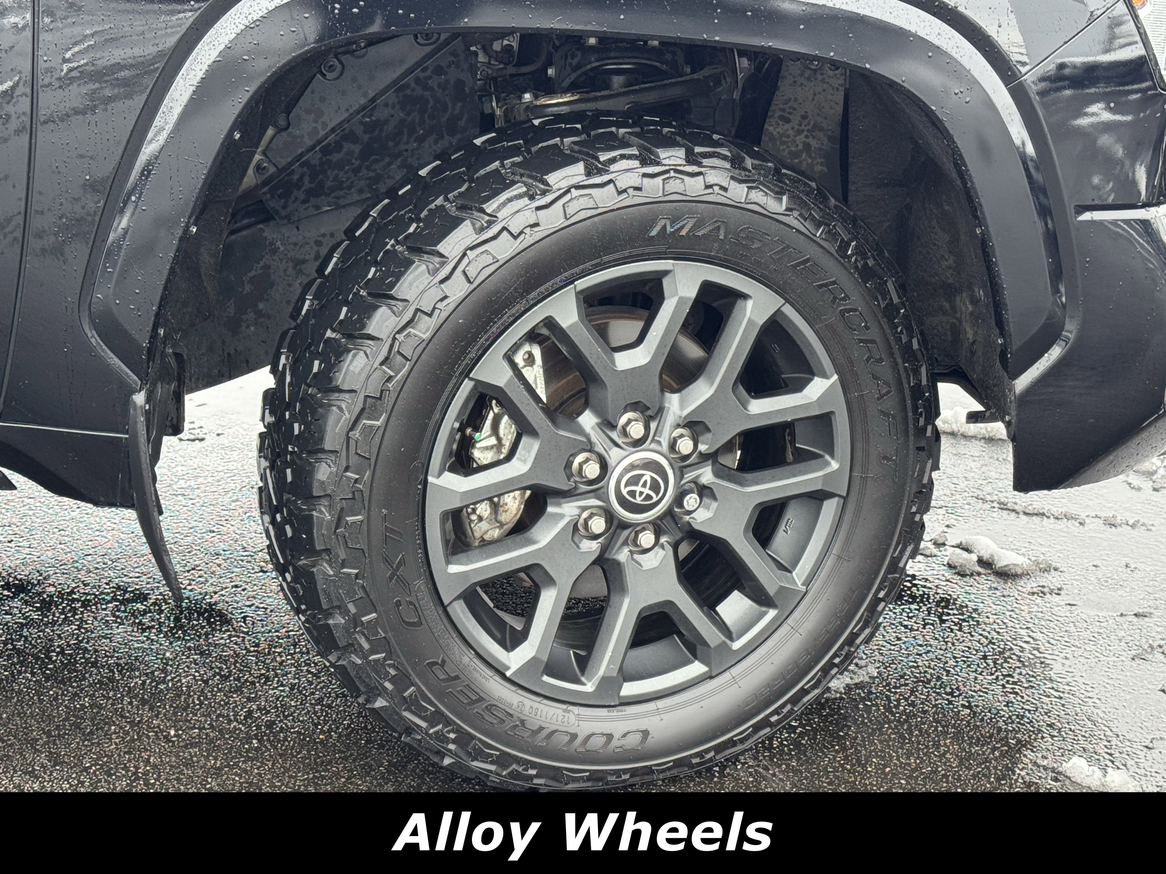 Used 2023 Toyota Tundra Platinum image 14