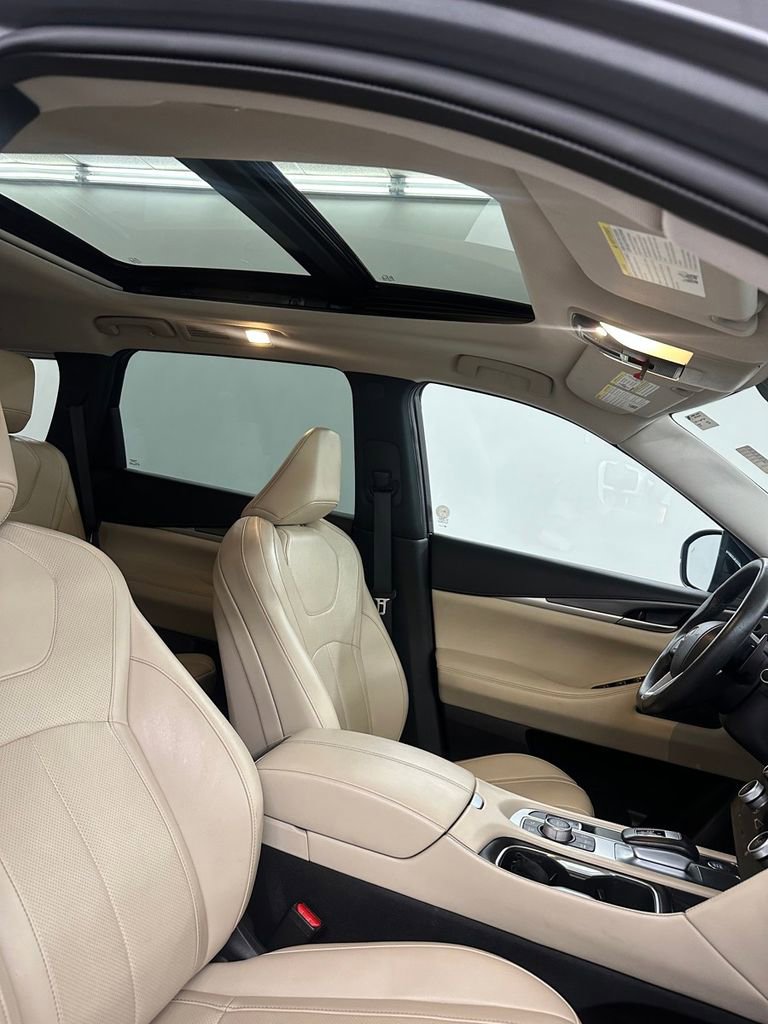 Used 2023 INFINITI QX60 Luxe image 48