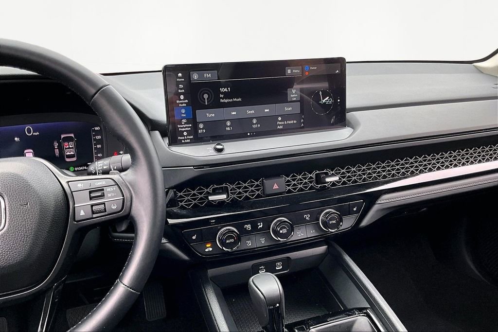 Used 2024 Honda Accord EX-L image 10