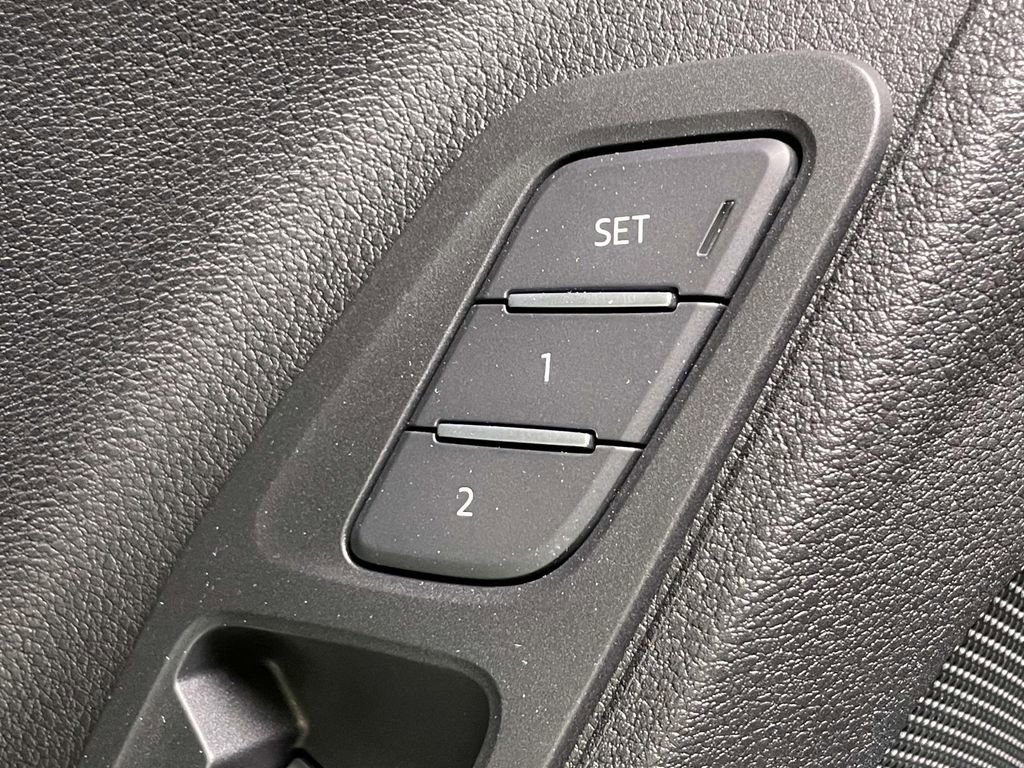 New 2025 Audi Q3 2.0T Premium image 34