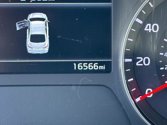 Used 2023 Kia Forte LX image 33