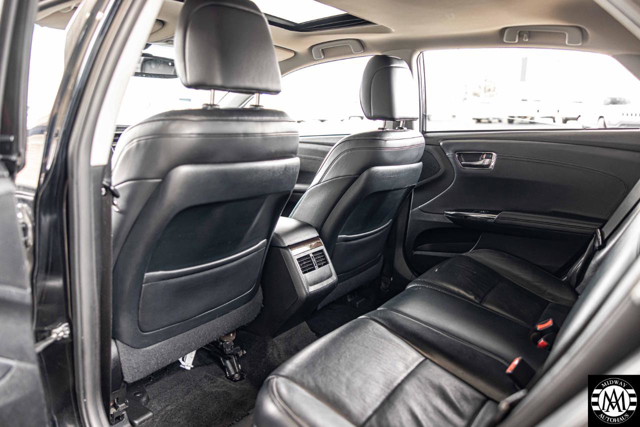 Used 2014 Toyota Avalon XLE Touring image 31