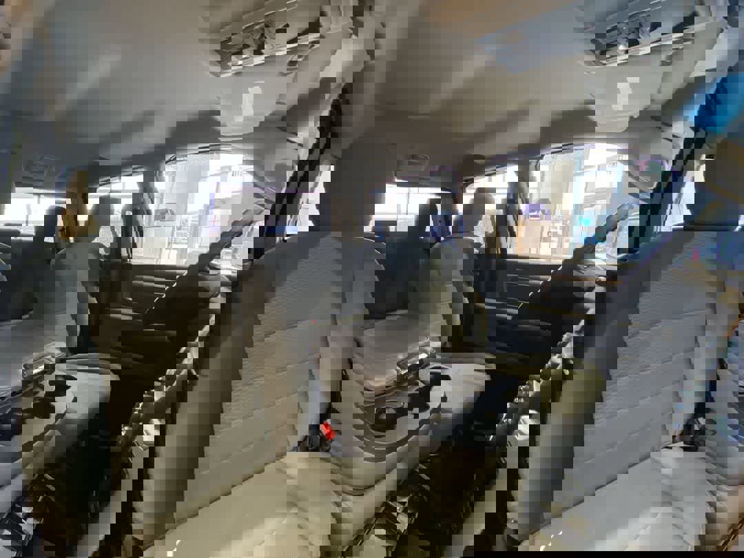 Used 2017 RAM 1500 Classic SLT image 25