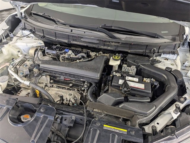 Used 2019 Nissan Rogue SV image 34