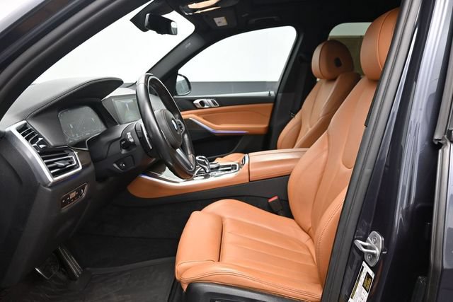 Used 2021 BMW X5 xDrive40i w/ M Sport Package AWD/4WD image 8