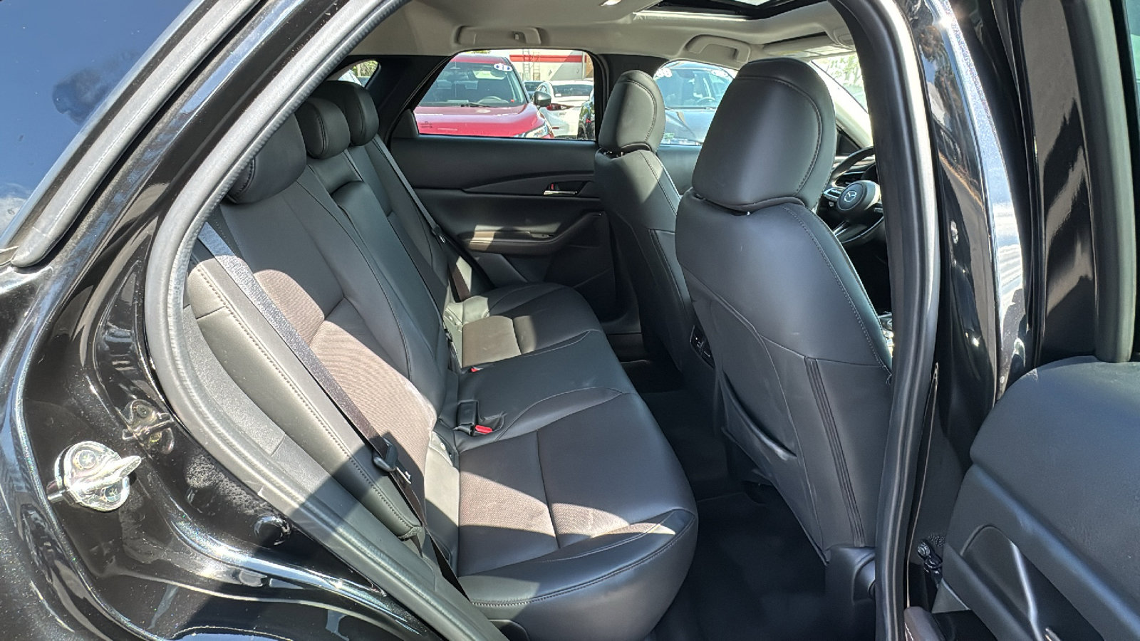 Used 2023 MAZDA CX-30 AWD 2.5 S w/ Premium Package image 22