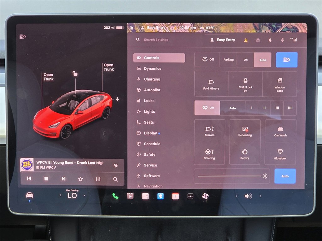 Used 2021 Tesla Model 3 Performance image 24
