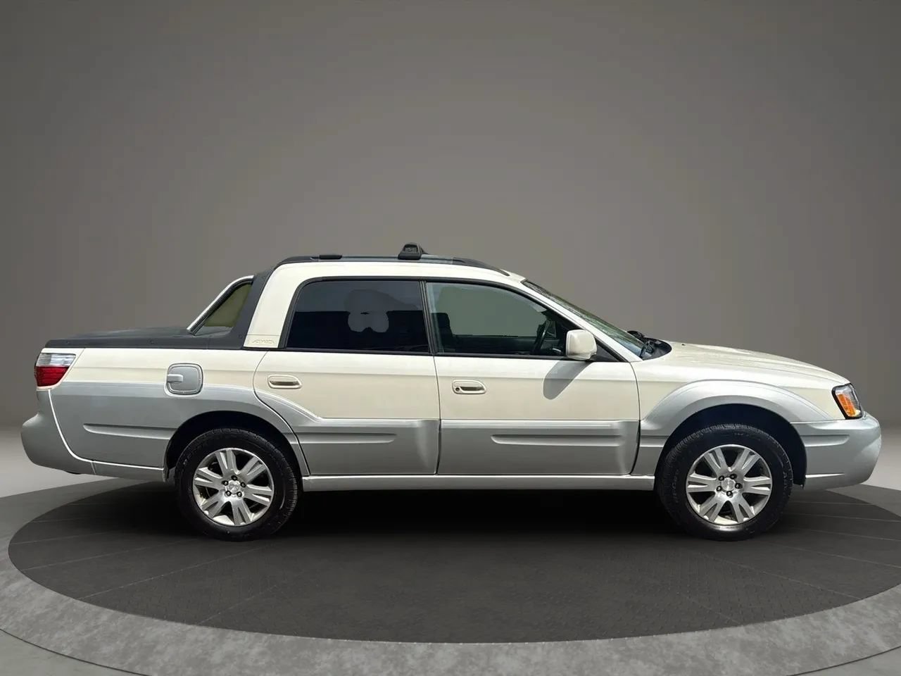 Used 2004 Subaru Baja Turbo AWD/4WD image 4