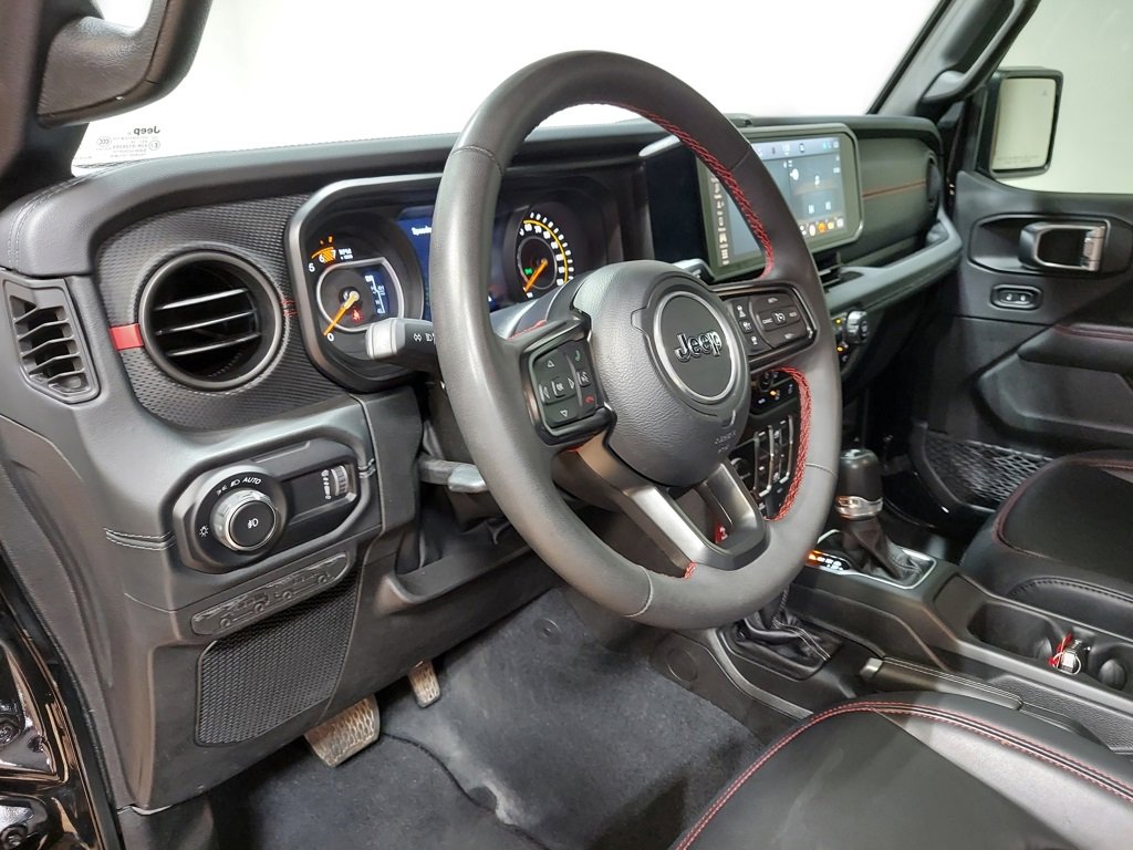 Used 2024 Jeep Wrangler Unlimited Rubicon image 33