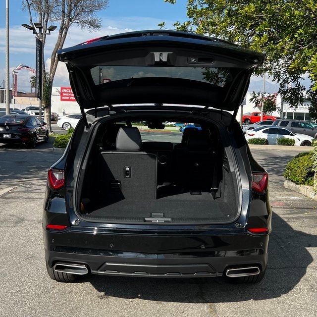 Certified 2023 Acura MDX A-Spec image 6