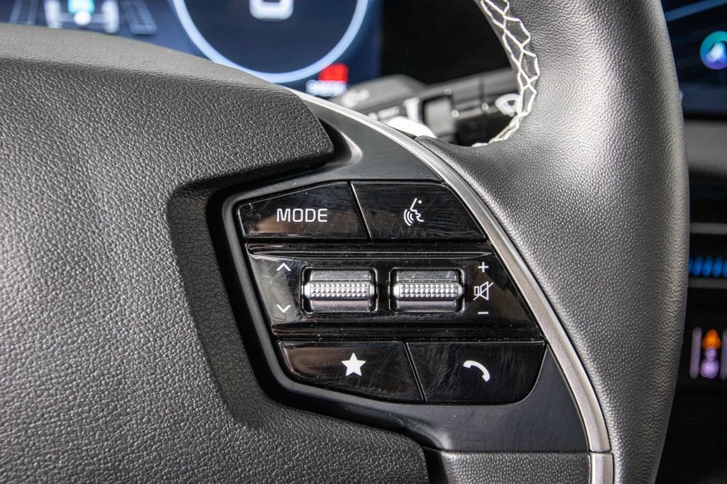 Used 2023 Kia EV6 GT-Line w/ GT-Line Suede Seat Package image 21