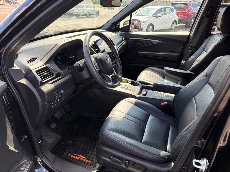 Used 2023 Honda Passport TrailSport image 13