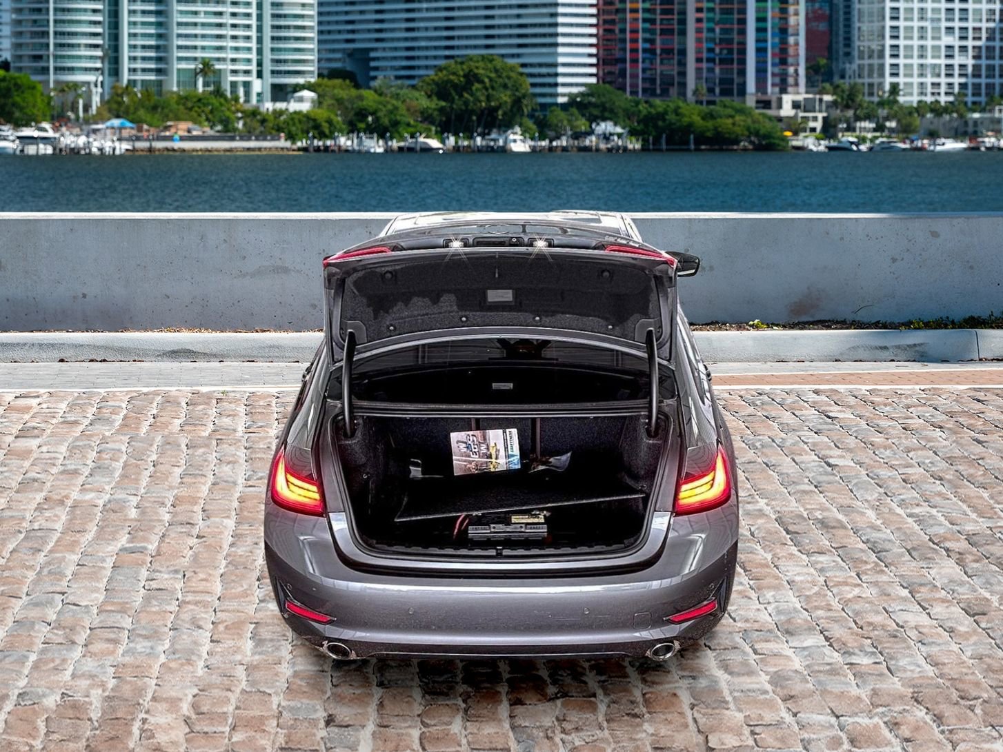 Used 2019 BMW 330i Sedan image 3