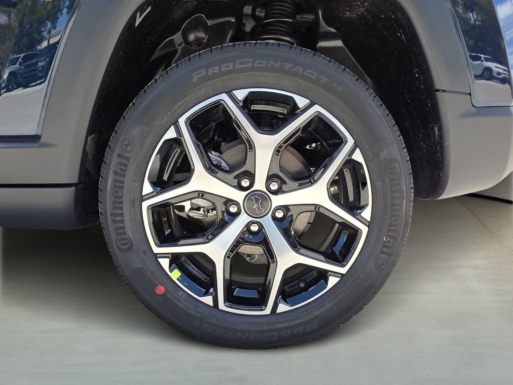 New 2026 Jeep Compass Limited image 6