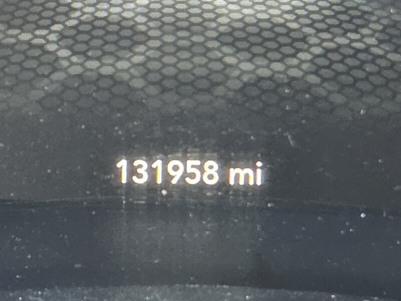 Used 2016 Dodge Charger SXT AWD/4WD image 18