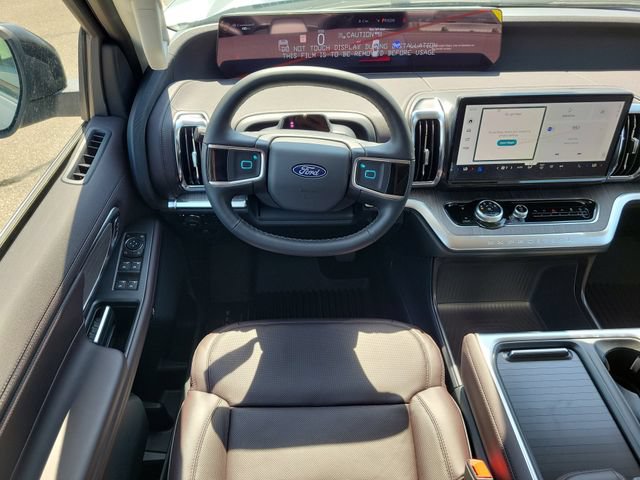 New 2026 Ford Expedition Max Platinum w/ Platinum Ultimate Package AWD/4WD image 11