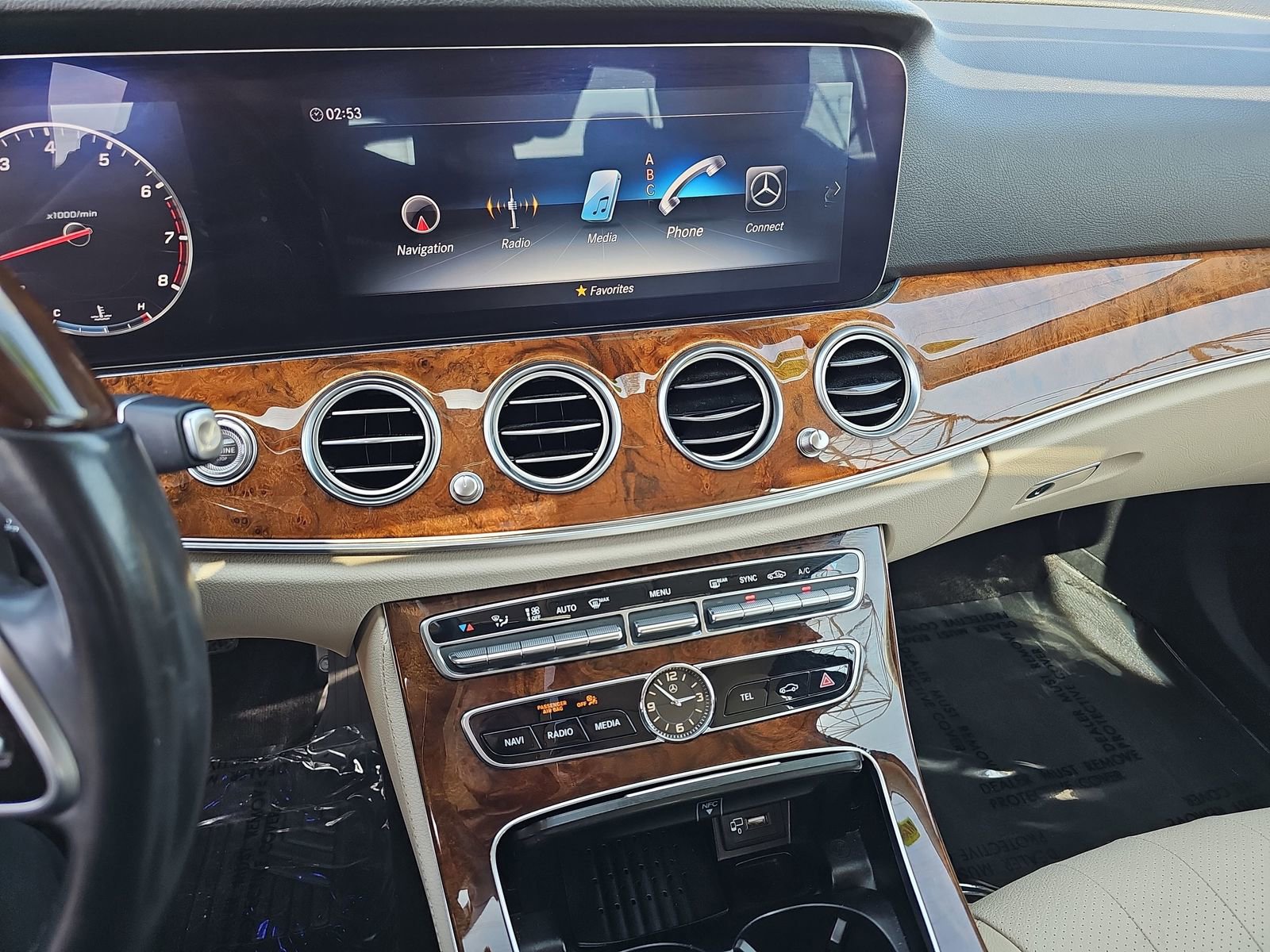 Used 2020 Mercedes-Benz E 350 Sedan image 20