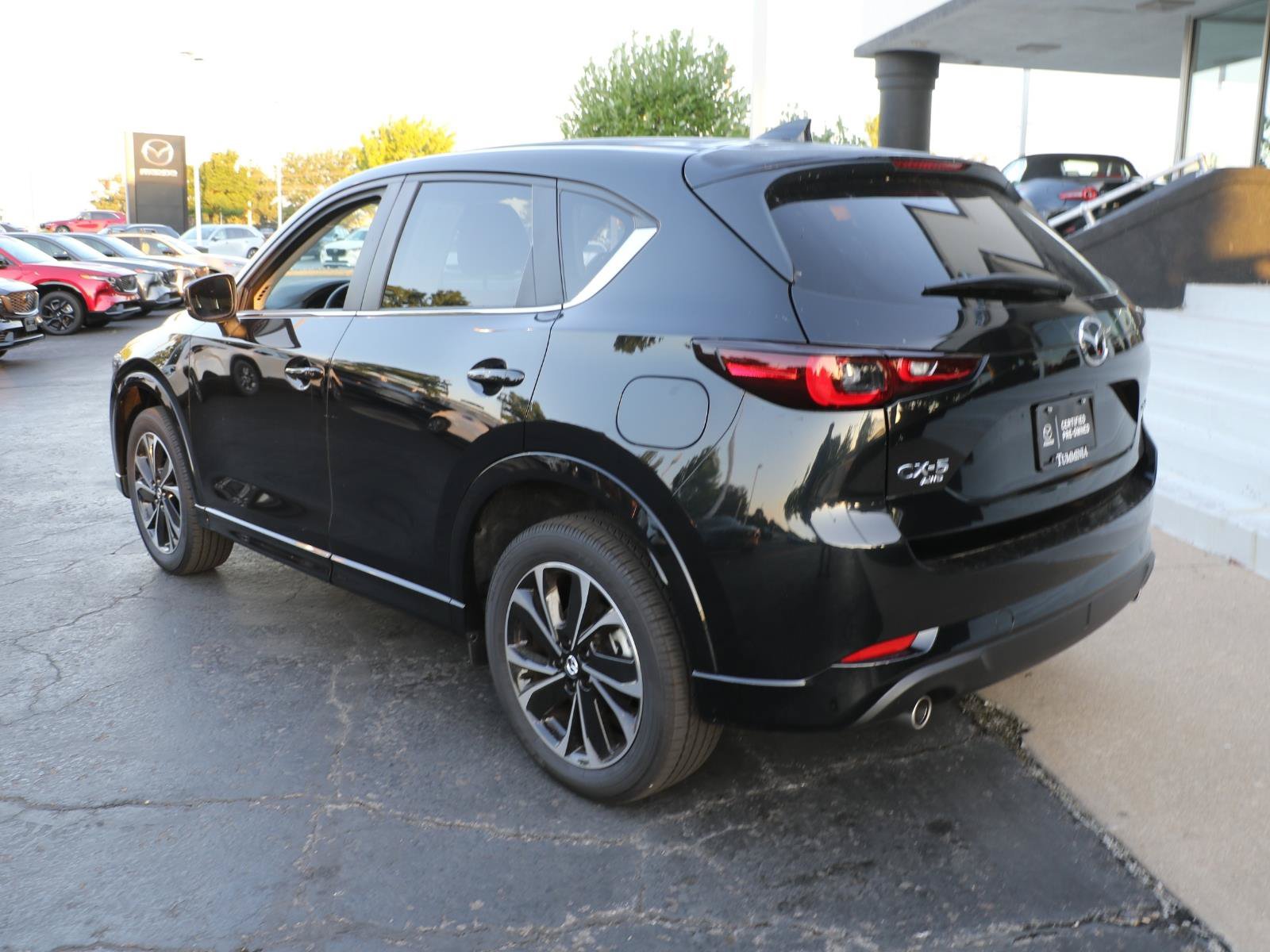 Certified 2025 MAZDA CX-5 AWD 2.5 S w/ Preferred Package image 3
