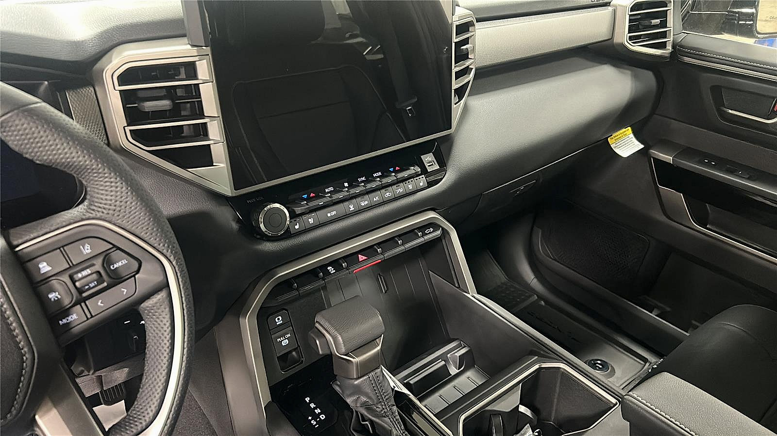 New 2026 Toyota Tundra Limited AWD/4WD image 15