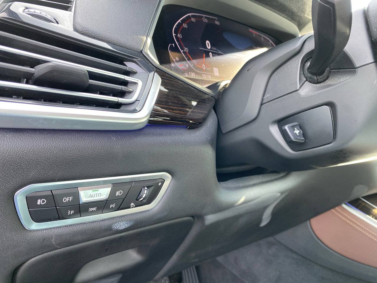 Used 2019 BMW X5 xDrive40i w/ Executive Package image 34