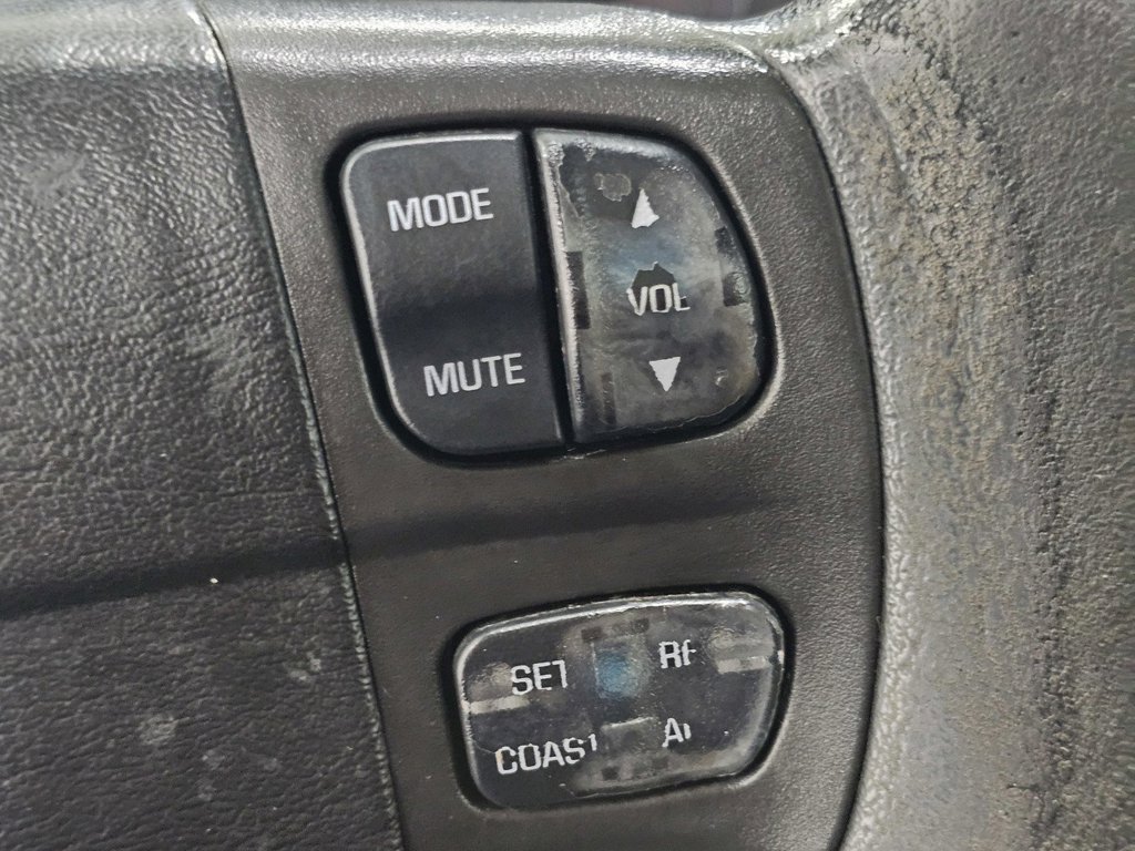 Used 2004 Chevrolet Monte Carlo SS w/ Preferred Equipment Group FWD image 32