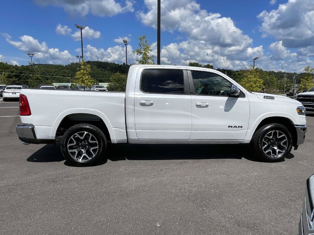 Used 2026 RAM 1500 Laramie AWD/4WD image 2