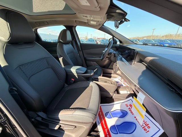 New 2026 Nissan Leaf Platinum+ w/ Cargo Package (Platinum+) image 18