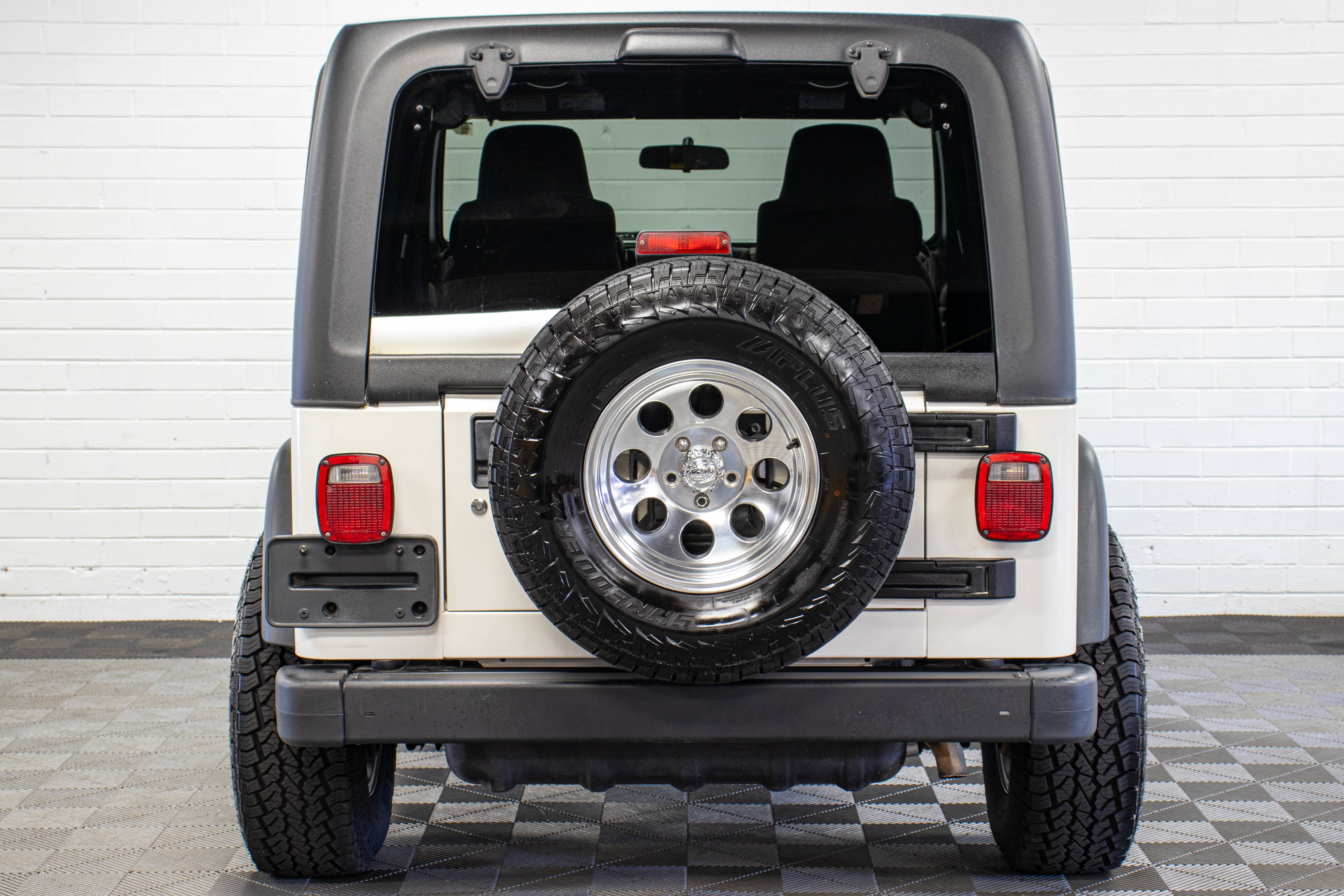 Used 2004 Jeep Wrangler X w/ Convenience Group AWD/4WD image 4