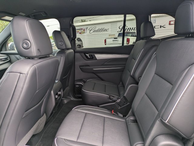 Certified 2026 Buick Enclave Preferred FWD image 14