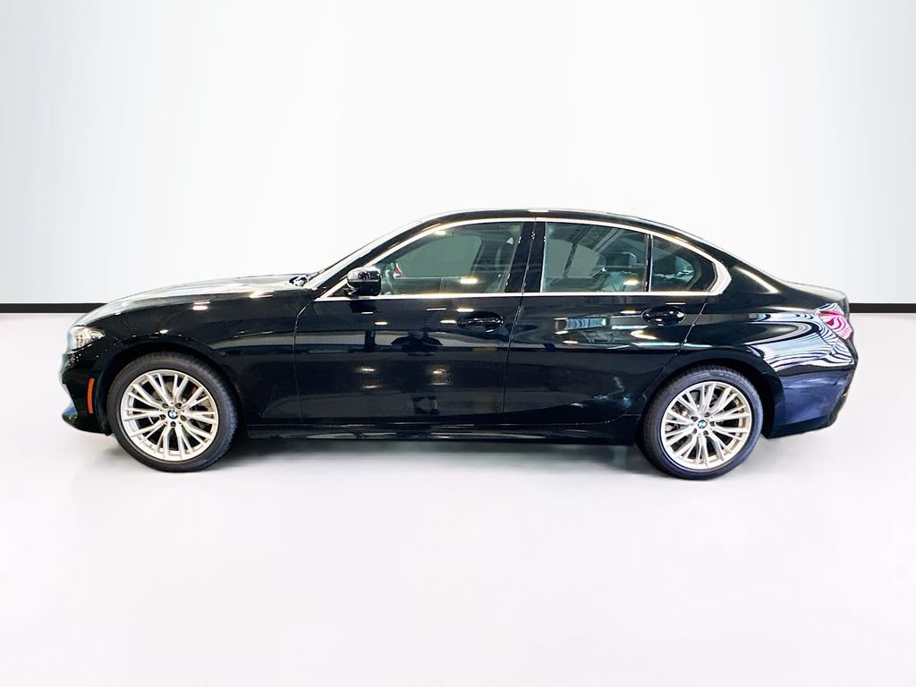 Used 2024 BMW 330i xDrive Sedan w/ Convenience Package AWD/4WD image 8