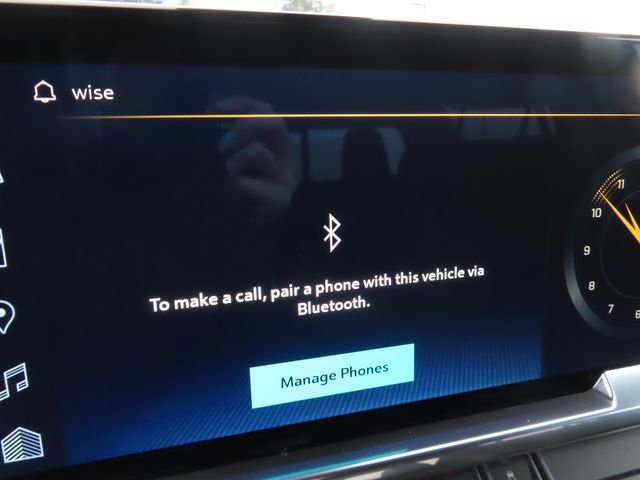 Used 2024 Chevrolet Silverado 2500 LT w/ Convenience Package image 23