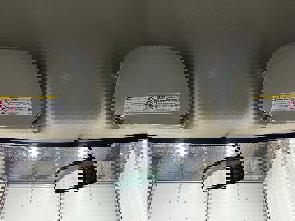 Used 2022 Chevrolet Express 3500 w/ Power Convenience Package image 29