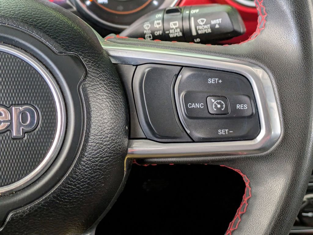 Used 2023 Jeep Wrangler Unlimited Rubicon AWD/4WD image 21