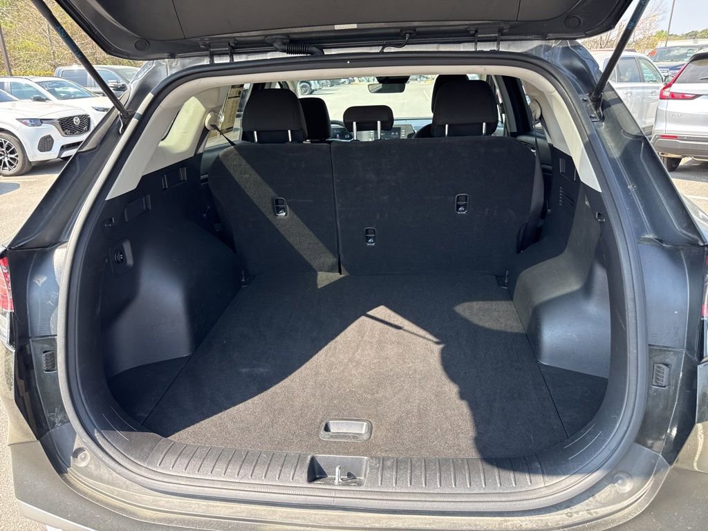 Used 2024 Kia Sportage LX image 10