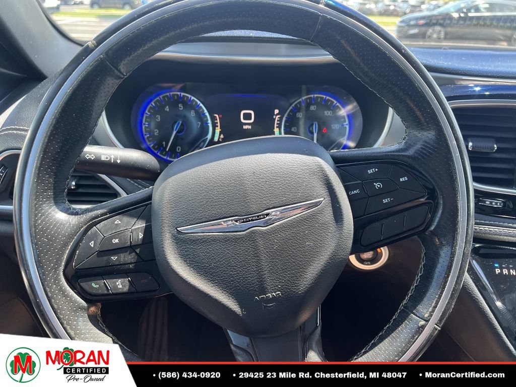 Used 2019 Chrysler Pacifica Limited w/ S Appearance Package FWD image 22